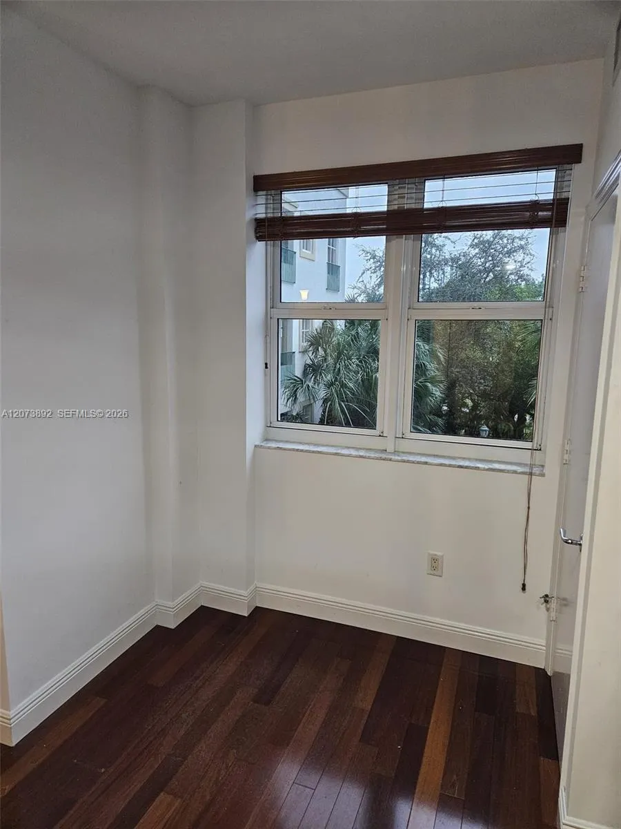 20000 E Country Club Dr #302 Aventura, FL 33180