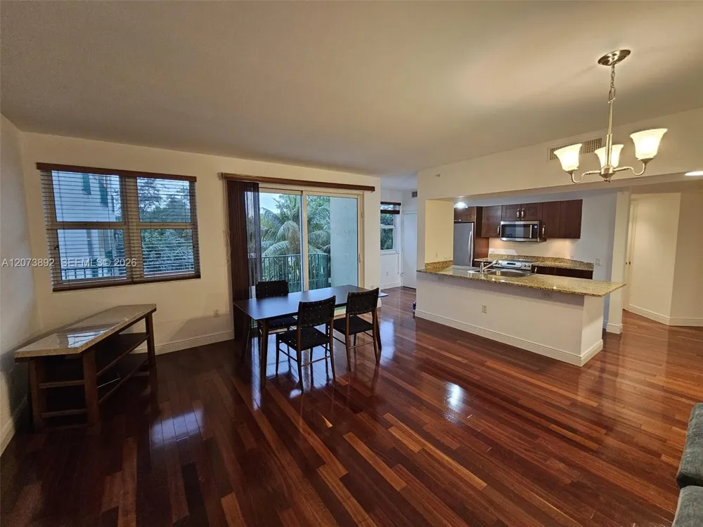 20000 E Country Club Dr #302 Aventura, FL 33180