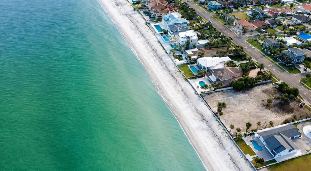 1420/1440 GULF BOULEVARD Belleair Shore, FL 33786
