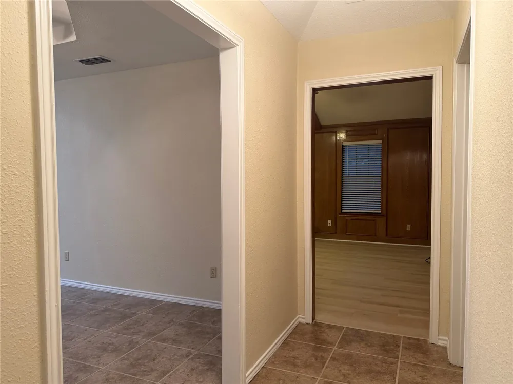 1058 E Jefferson Street Van Alstyne, TX 75495