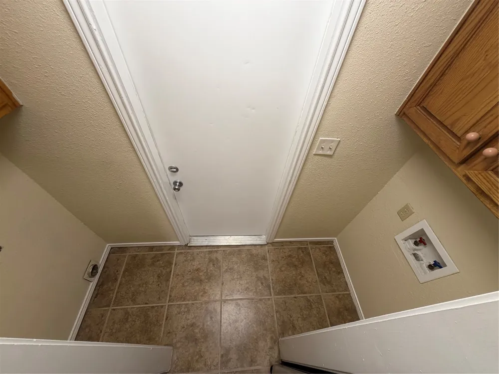 1058 E Jefferson Street Van Alstyne, TX 75495