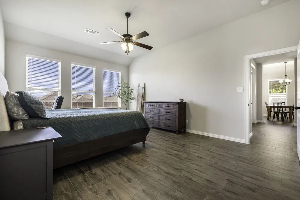1652 Spur Ledge Court Weatherford, TX 76087