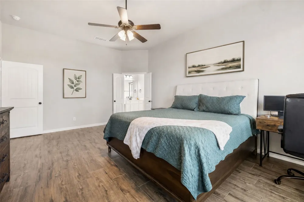 1652 Spur Ledge Court Weatherford, TX 76087