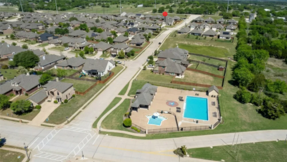 1652 Spur Ledge Court Weatherford, TX 76087