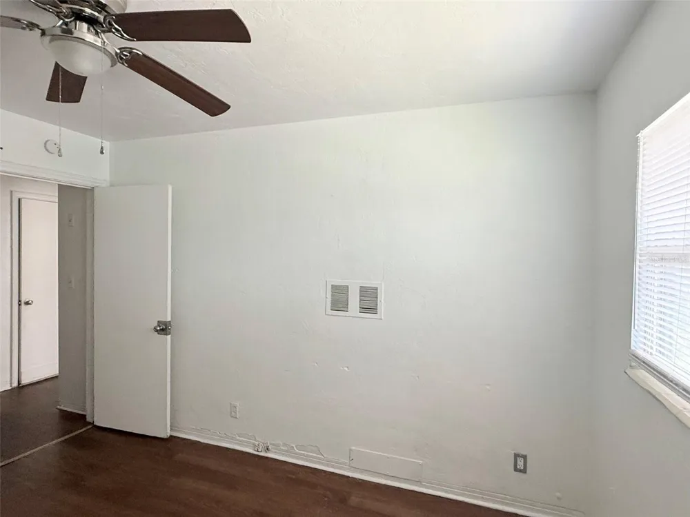 1201 22ND AVENUE S #2 St Petersburg, FL 33705