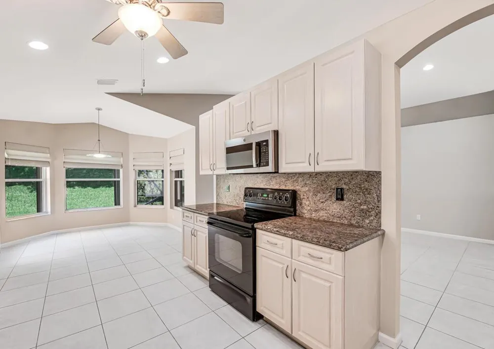 7578 Starfish Reef Lane Lake Worth, FL 33467