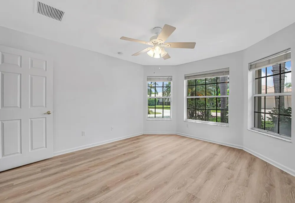 7578 Starfish Reef Lane Lake Worth, FL 33467