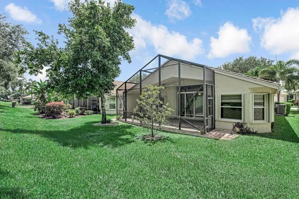 7578 Starfish Reef Lane Lake Worth, FL 33467