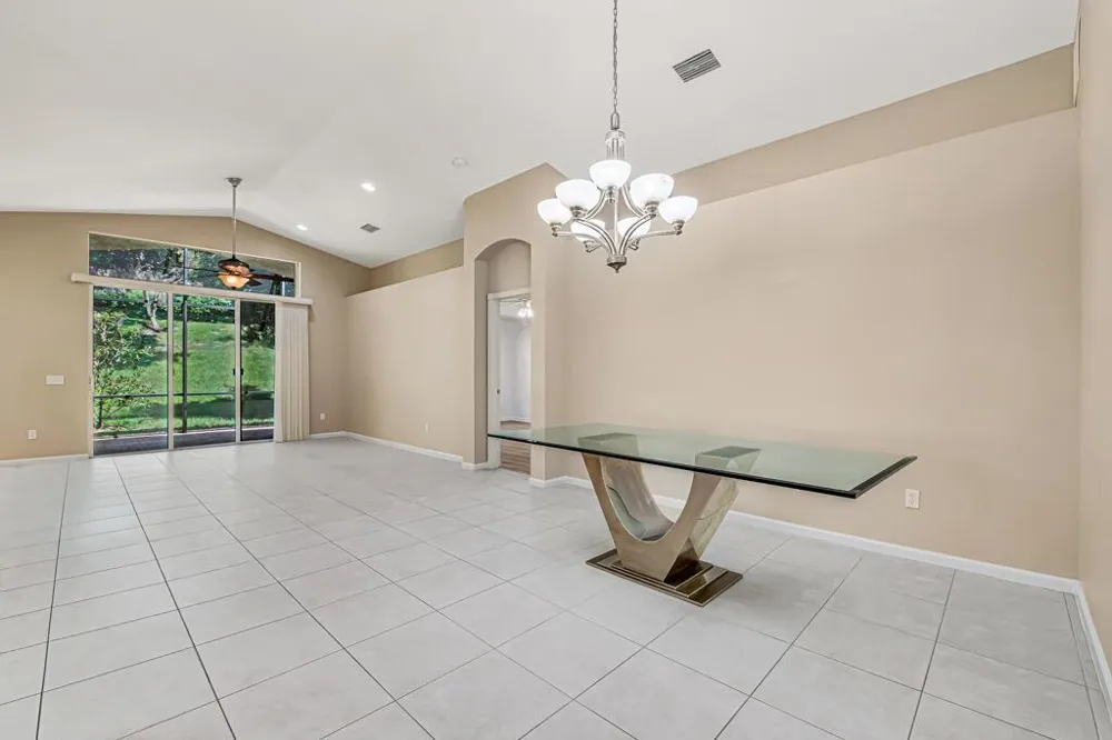 7578 Starfish Reef Lane Lake Worth, FL 33467