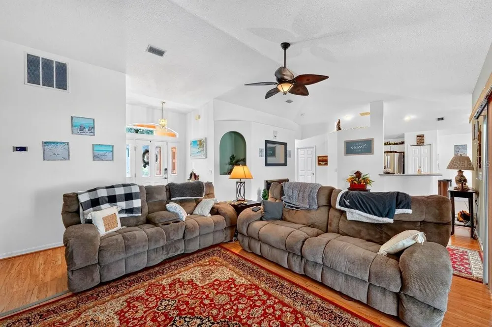 15 PINE CEDAR DRIVE Palm Coast, FL 32164
