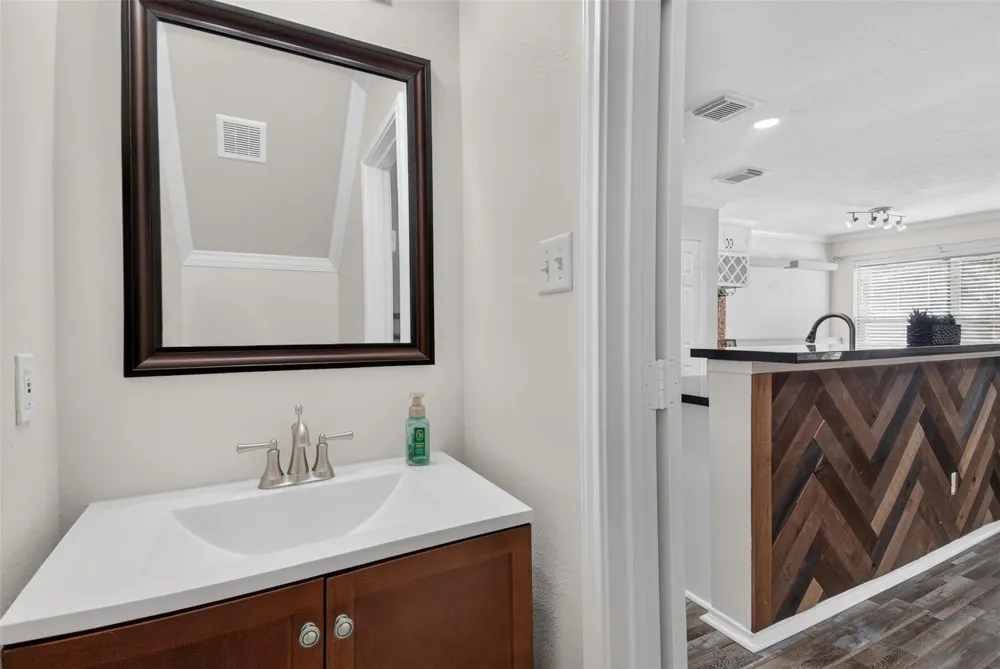 38 Wineberry Place The Woodlands, TX 77382