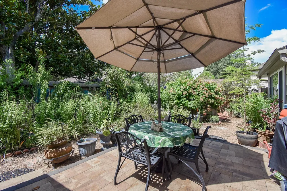 222 High Meadows Drive Sugar Land, TX 77479