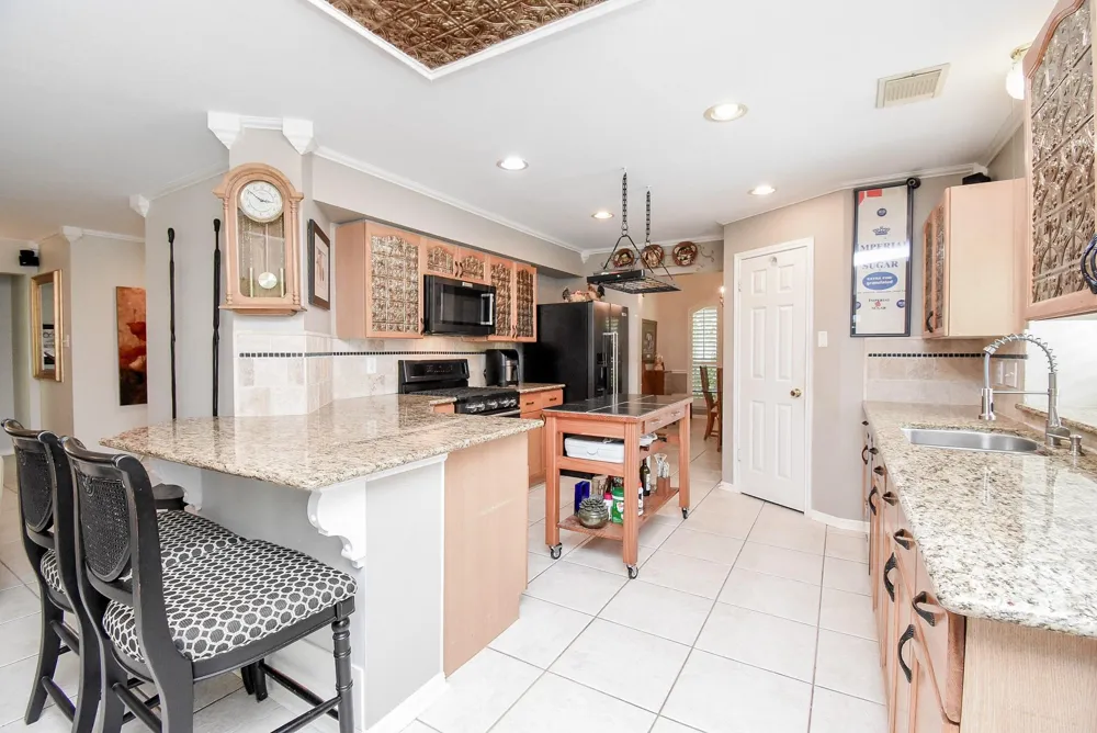 222 High Meadows Drive Sugar Land, TX 77479