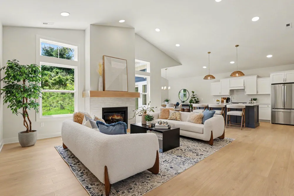 4708 Knapp Bluff Drive NE Grand Rapids, MI 49525