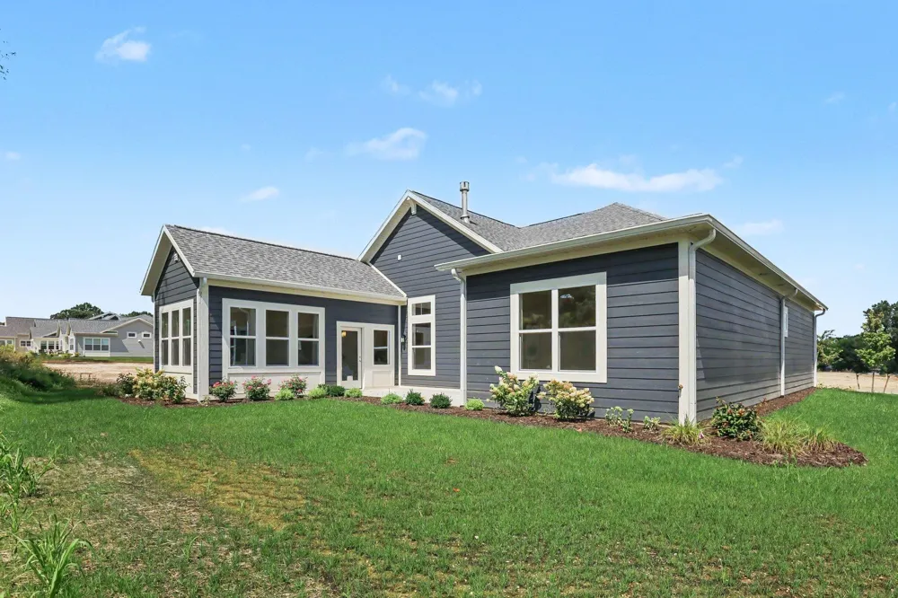 4708 Knapp Bluff Drive NE Grand Rapids, MI 49525