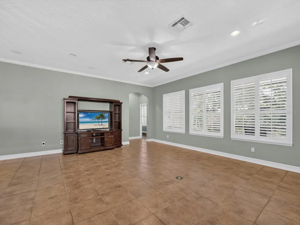 112 BEDFORD COURT Deland, FL 32724
