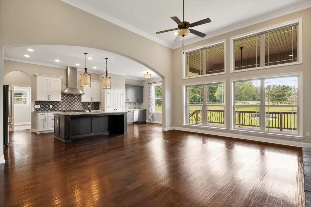 6258 Old Murfreesboro Rd E Lebanon, TN 37090