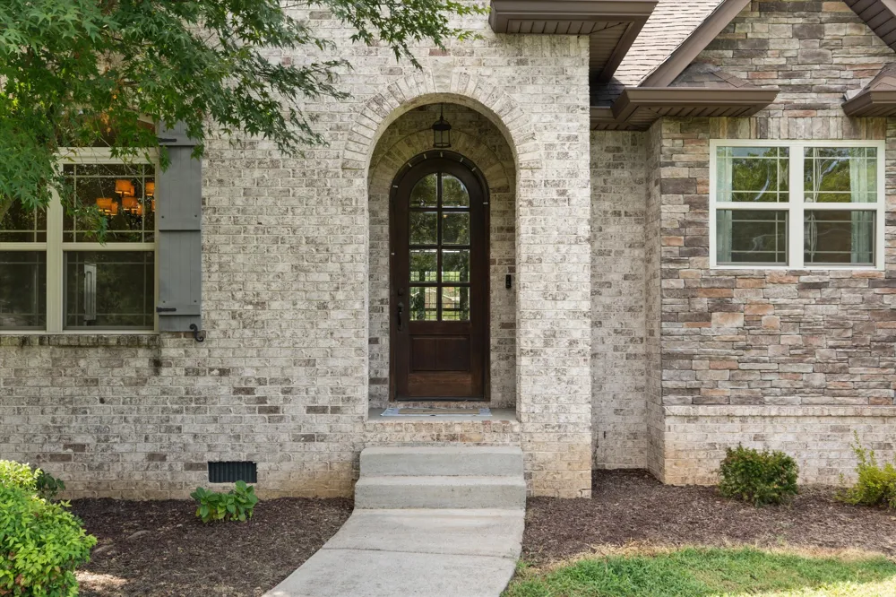 6258 Old Murfreesboro Rd E Lebanon, TN 37090