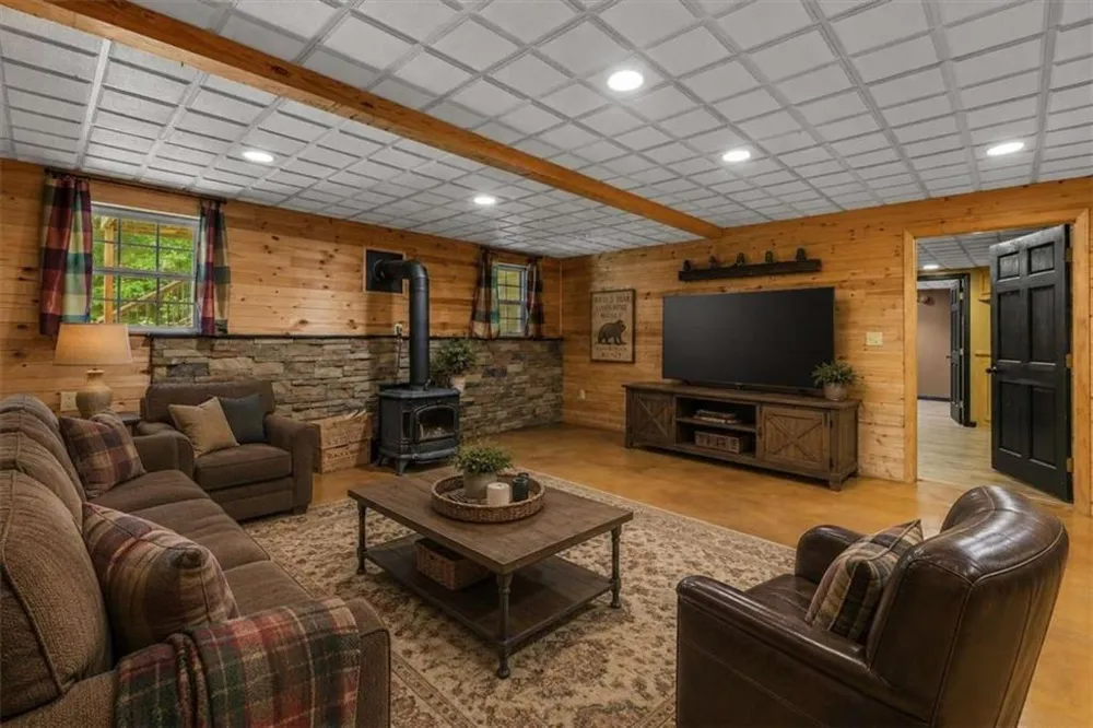 971 Cown Road Villa Rica, GA 30180
