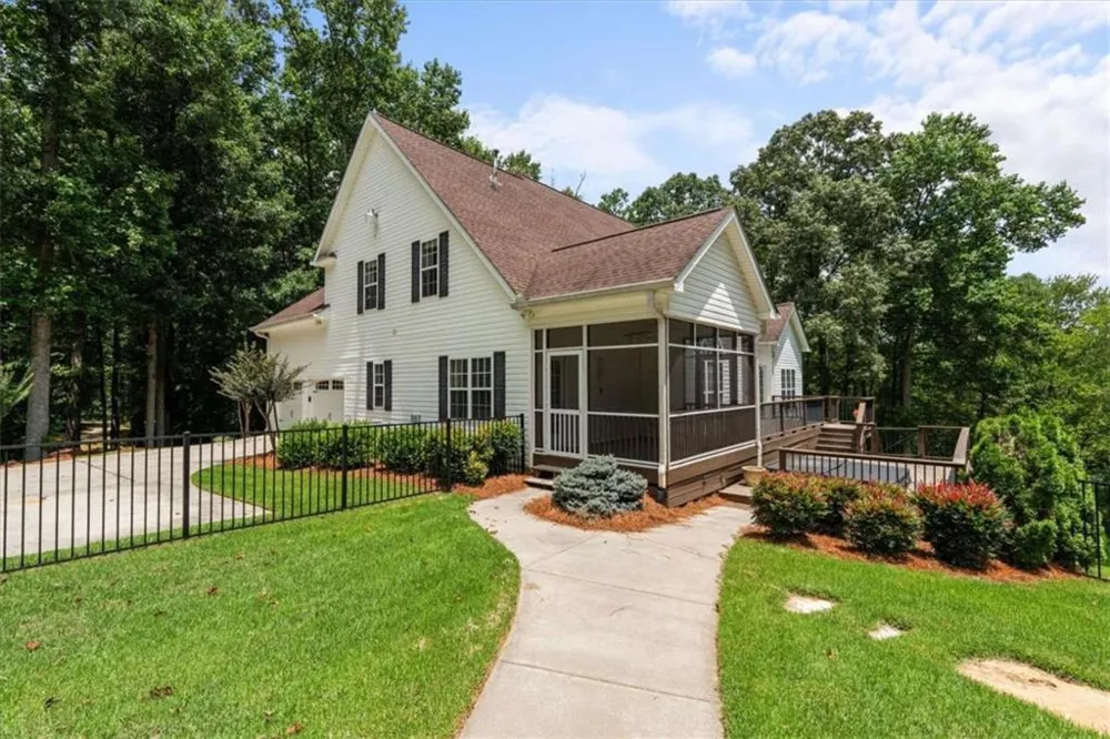 971 Cown Road Villa Rica, GA 30180