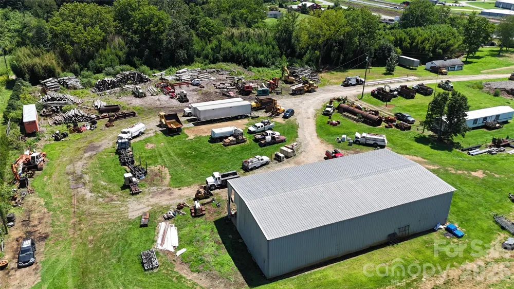93 Benton Drive Canton, NC 28716