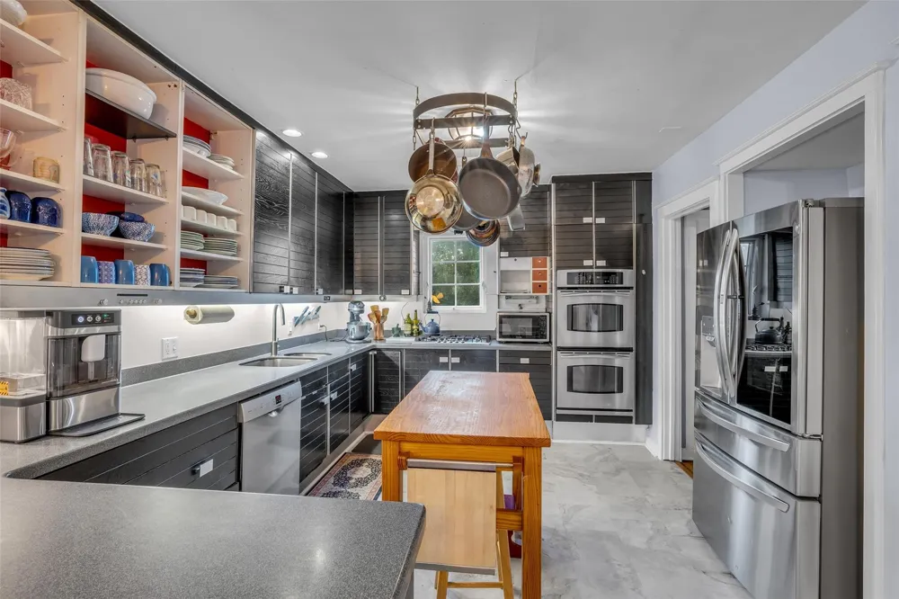 4304 Roseneath Drive Houston, TX 77021