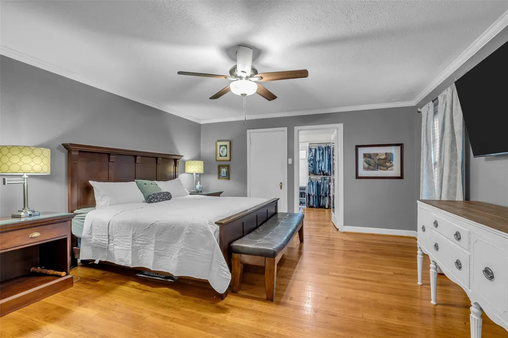 4304 Roseneath Drive Houston, TX 77021