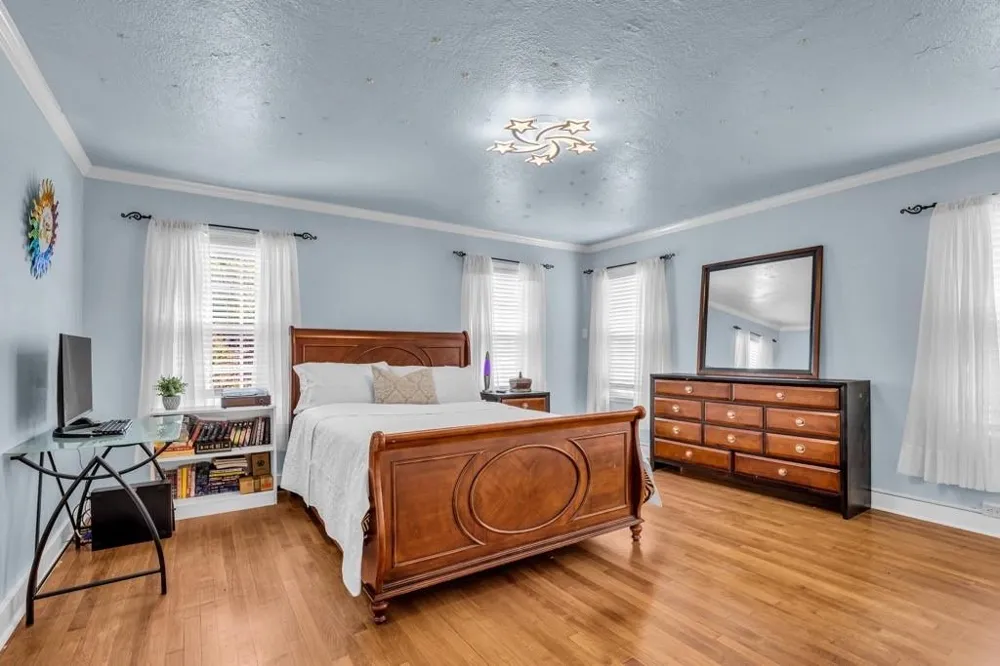 4304 Roseneath Drive Houston, TX 77021