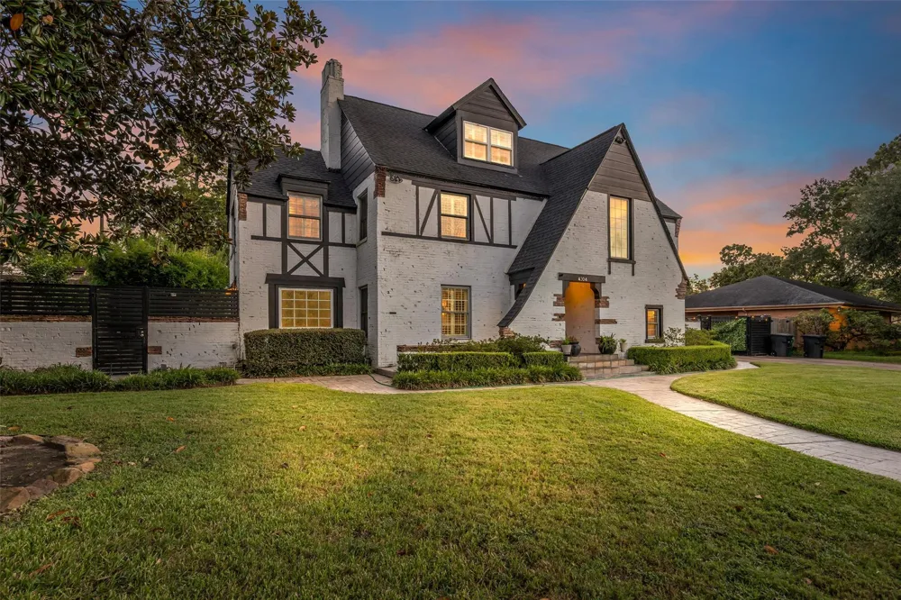 4304 Roseneath Drive Houston, TX 77021