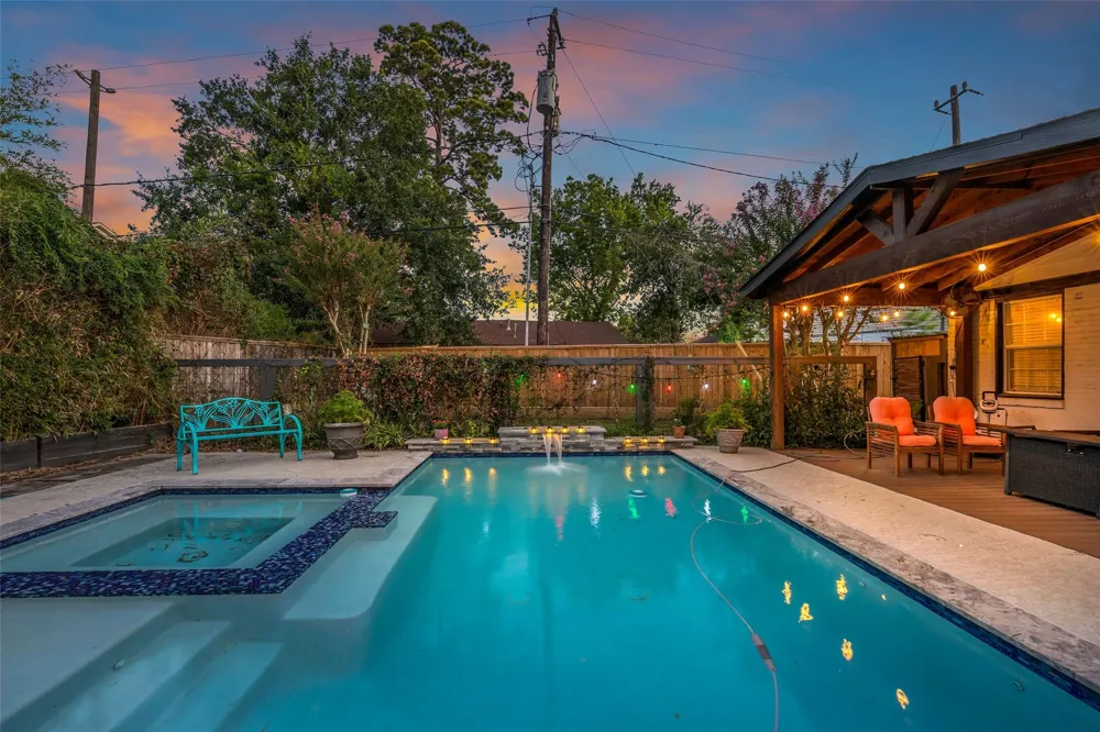 4304 Roseneath Drive Houston, TX 77021