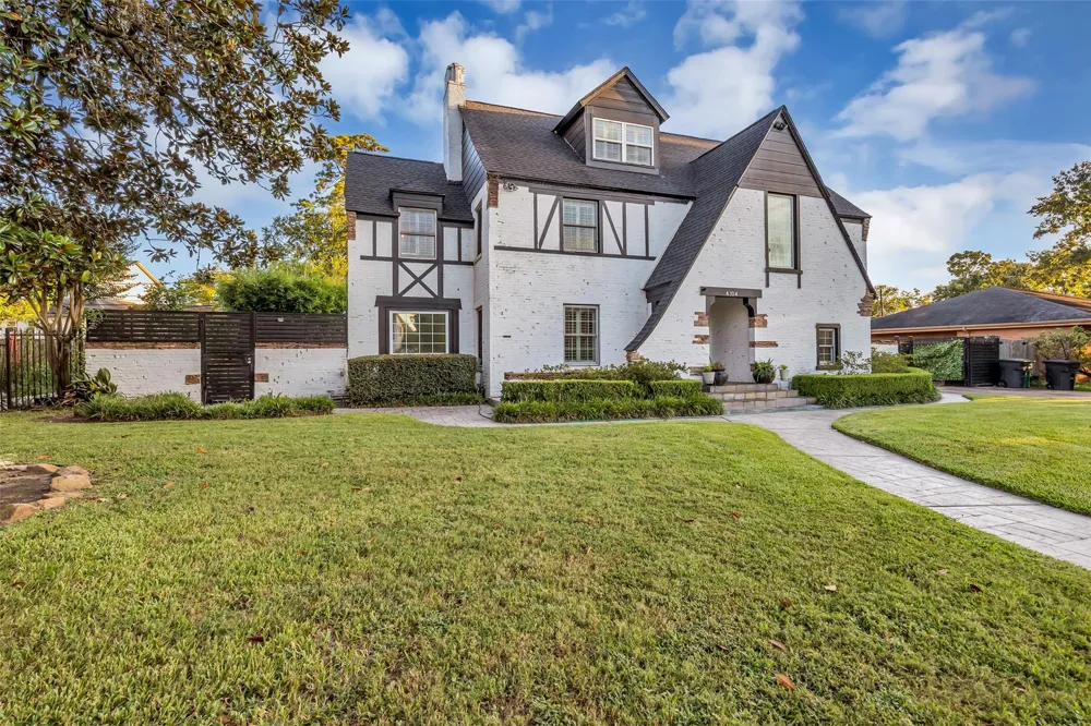 4304 Roseneath Drive Houston, TX 77021