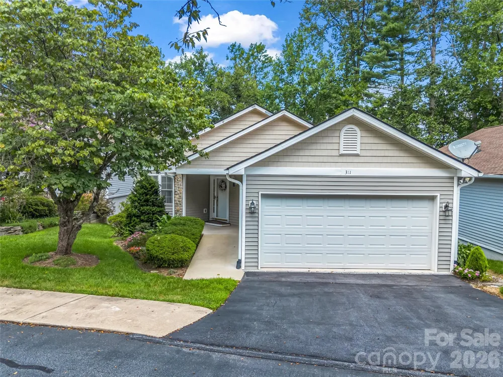 311 Ewarts Hill Road Hendersonville, NC 28739