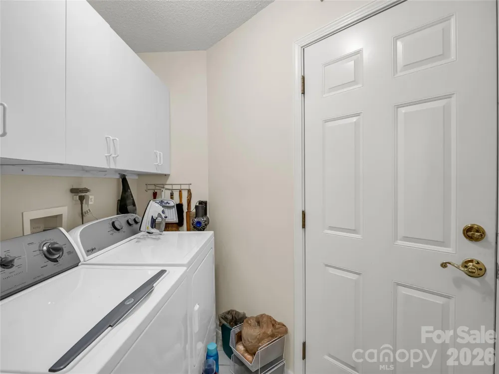 311 Ewarts Hill Road Hendersonville, NC 28739