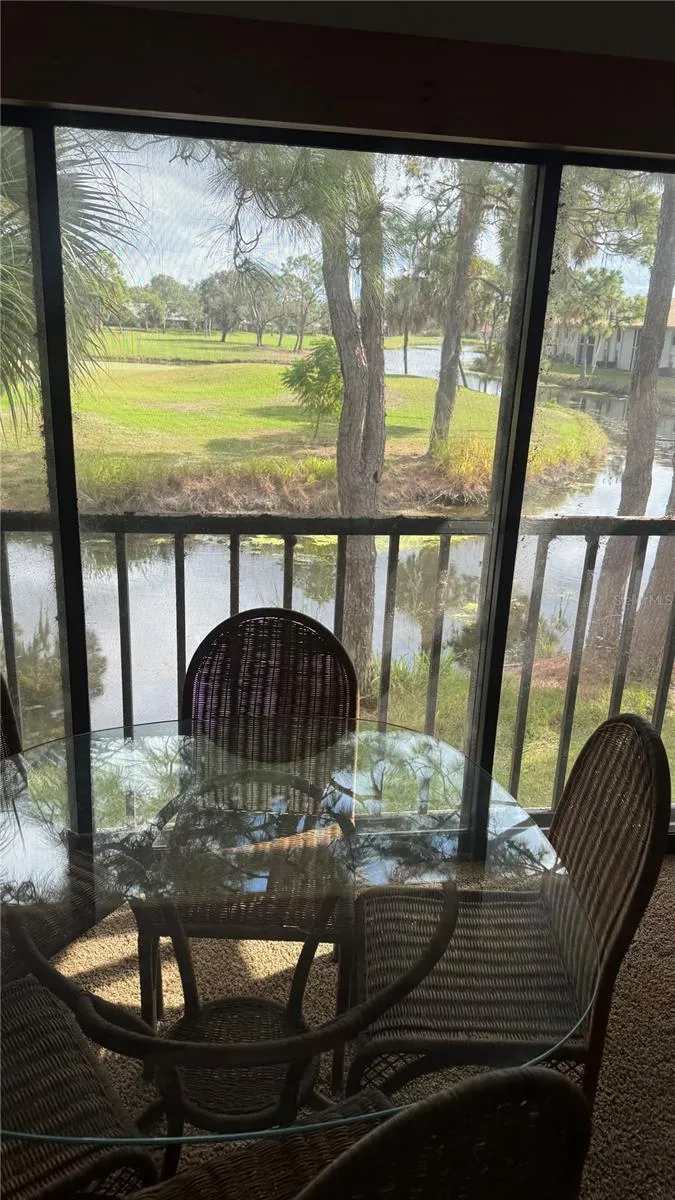 4640 WEYBRIDGE #12 Sarasota, FL 34235