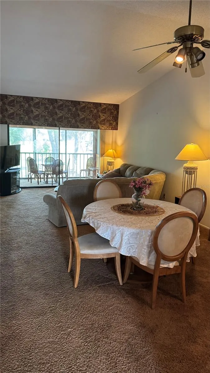 4640 WEYBRIDGE #12 Sarasota, FL 34235