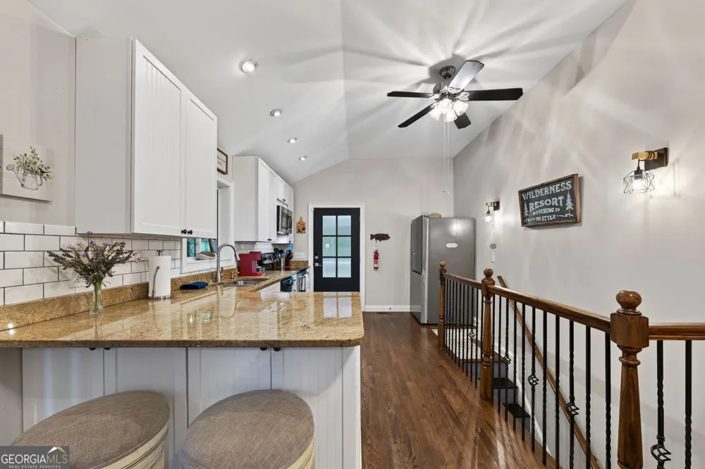 386 Longview DR Dawsonville, GA 30534