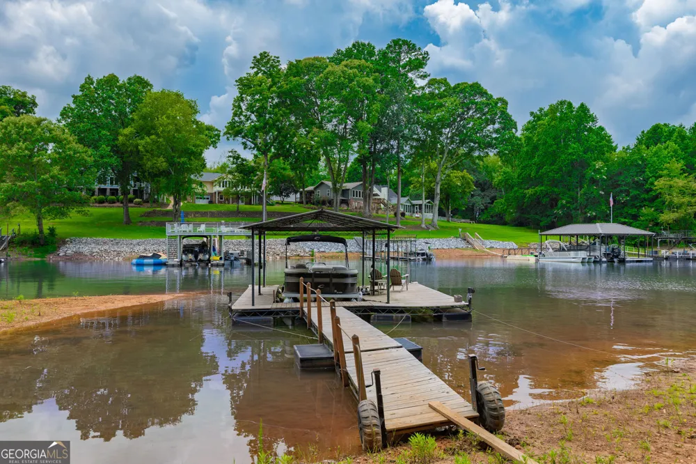 386 Longview DR Dawsonville, GA 30534