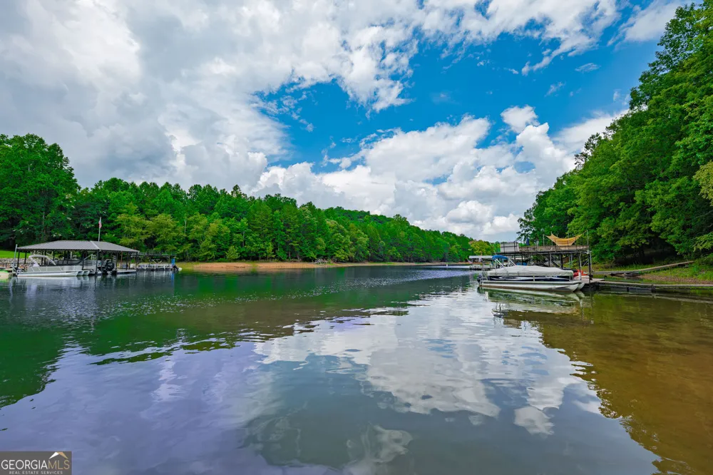 386 Longview DR Dawsonville, GA 30534