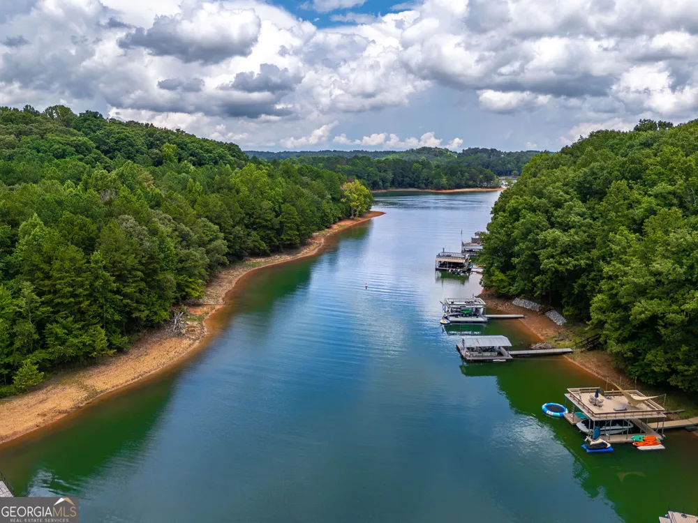 386 Longview DR Dawsonville, GA 30534