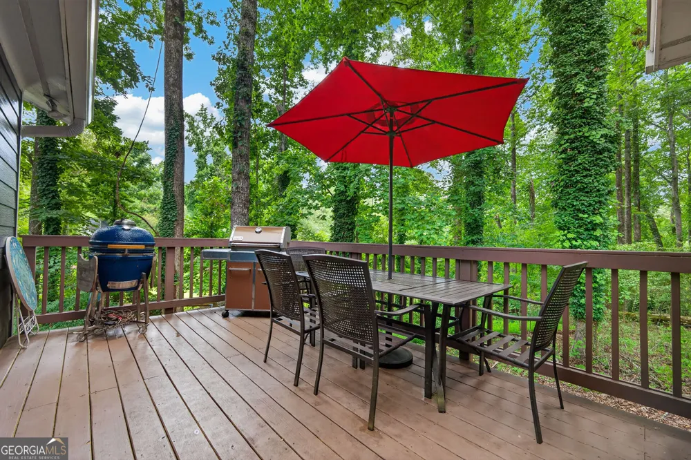 386 Longview DR Dawsonville, GA 30534