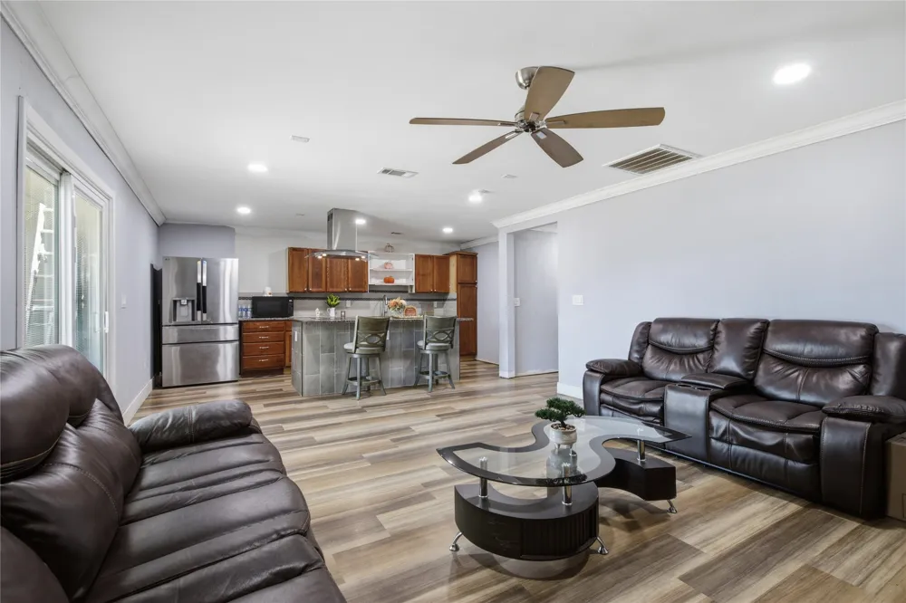 3156 Abbey Road Carrollton, TX 75007
