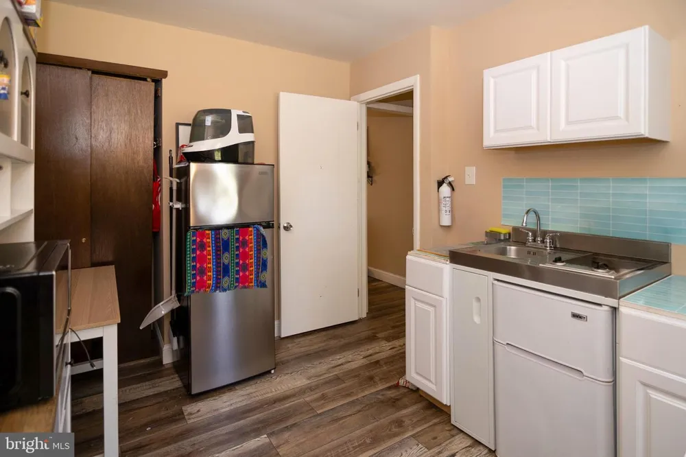 3 EAGLE COURT Sicklerville, NJ 08081
