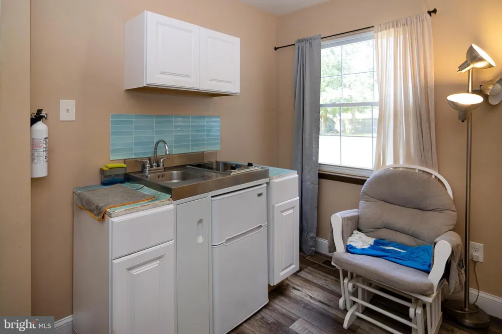 3 EAGLE COURT Sicklerville, NJ 08081