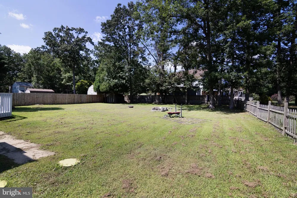 3 EAGLE COURT Sicklerville, NJ 08081