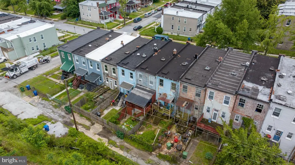 2810 ELLICOTT DRIVE Baltimore, MD 21216