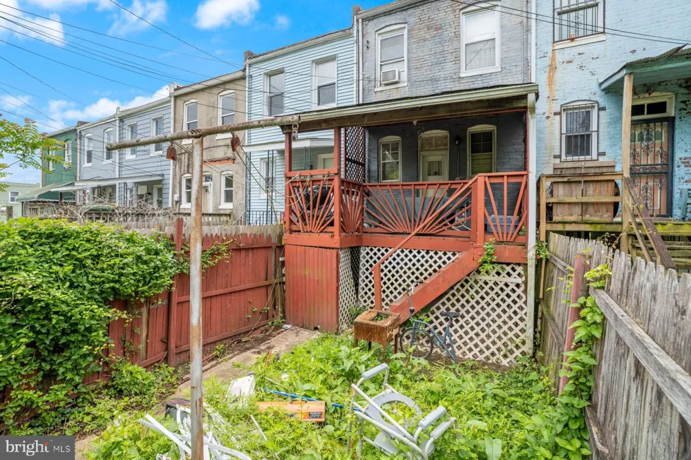 2810 ELLICOTT DRIVE Baltimore, MD 21216