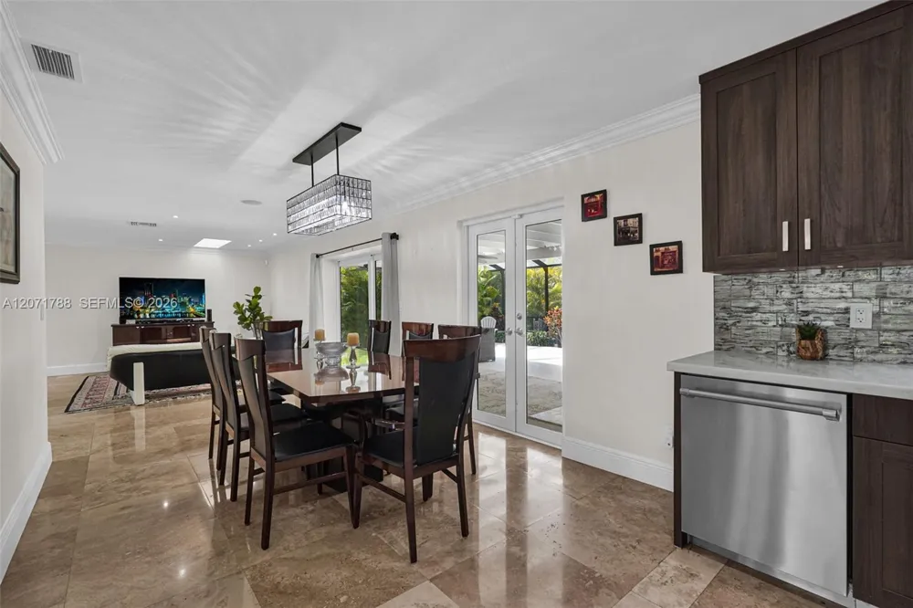 8520 SW 151st Street Palmetto Bay, FL 33158