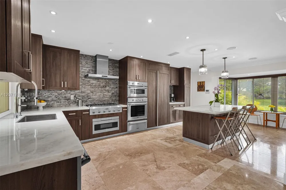 8520 SW 151st Street Palmetto Bay, FL 33158