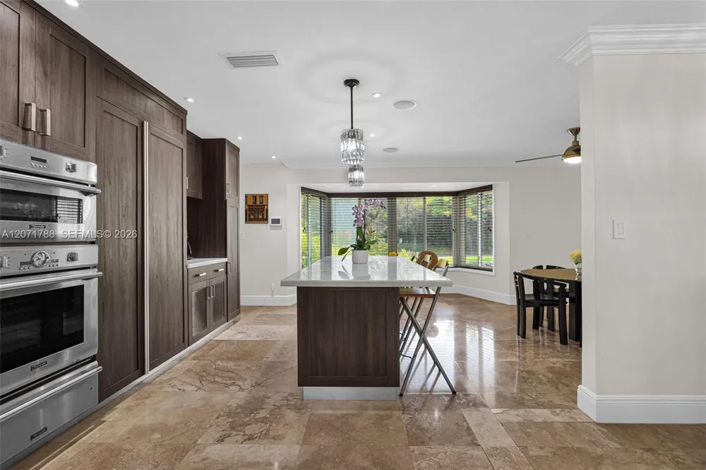 8520 SW 151st Street Palmetto Bay, FL 33158
