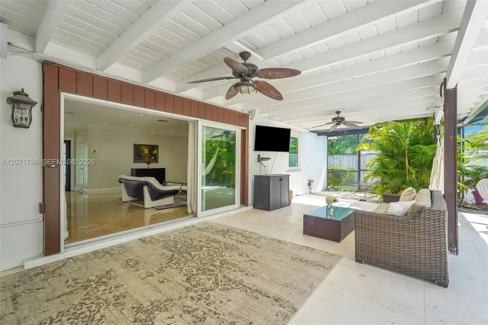 8520 SW 151st Street Palmetto Bay, FL 33158